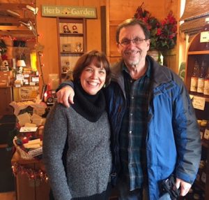 This image features Linda Barnicott and her husband, Tom.